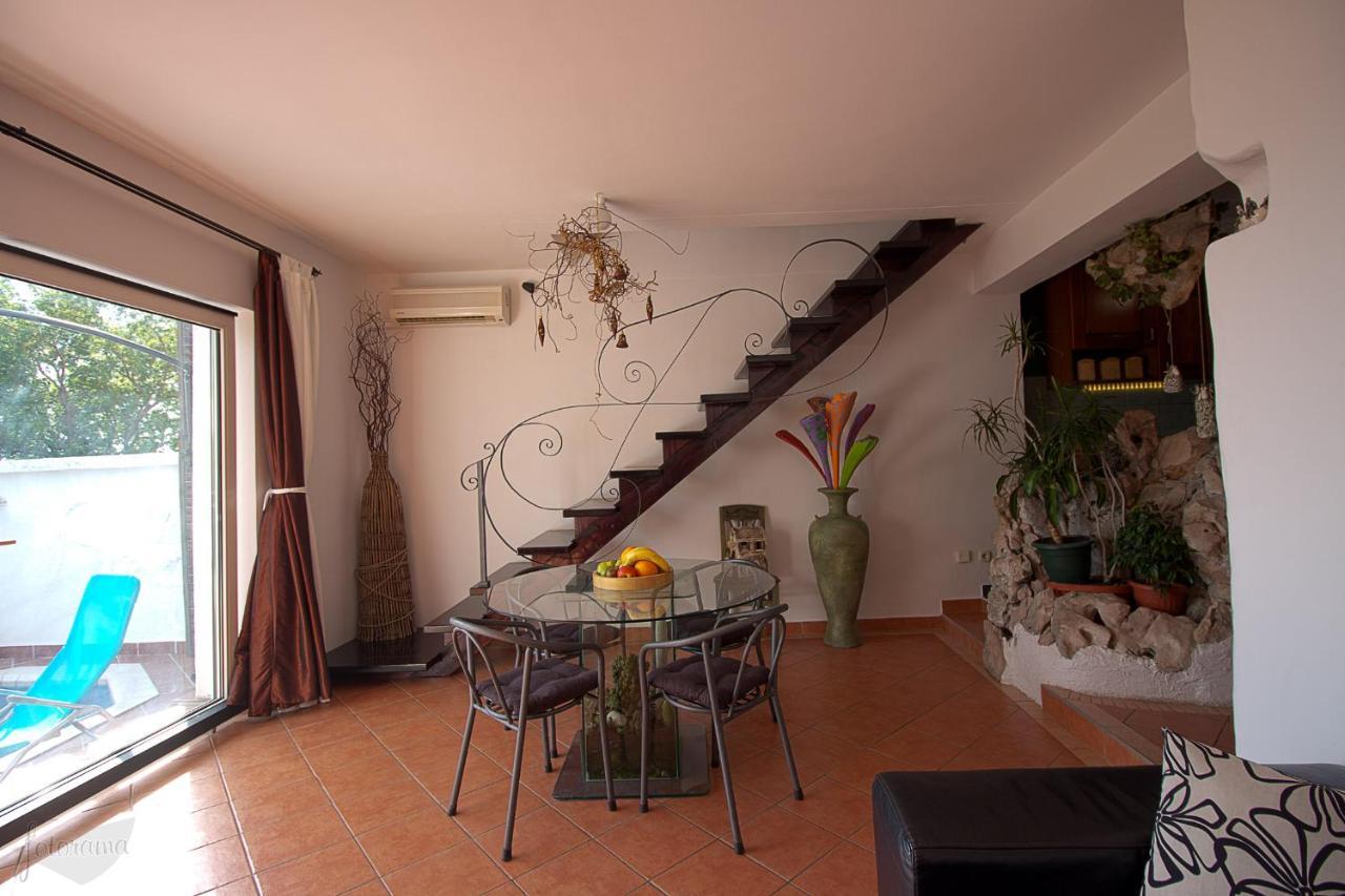 Art Gallery House With A Small Relaxing Pool Crikvenica Exteriör bild